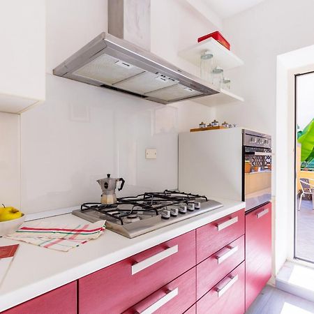 Sansevero Family Apartment By Wonderful Italy Napels Buitenkant foto