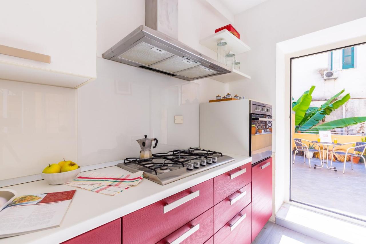 Sansevero Family Apartment By Wonderful Italy Napels Buitenkant foto